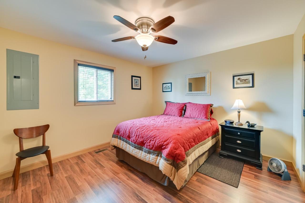 Kentucky Lake Getaway With Lookout Deck, Water View! New Concord Εξωτερικό φωτογραφία