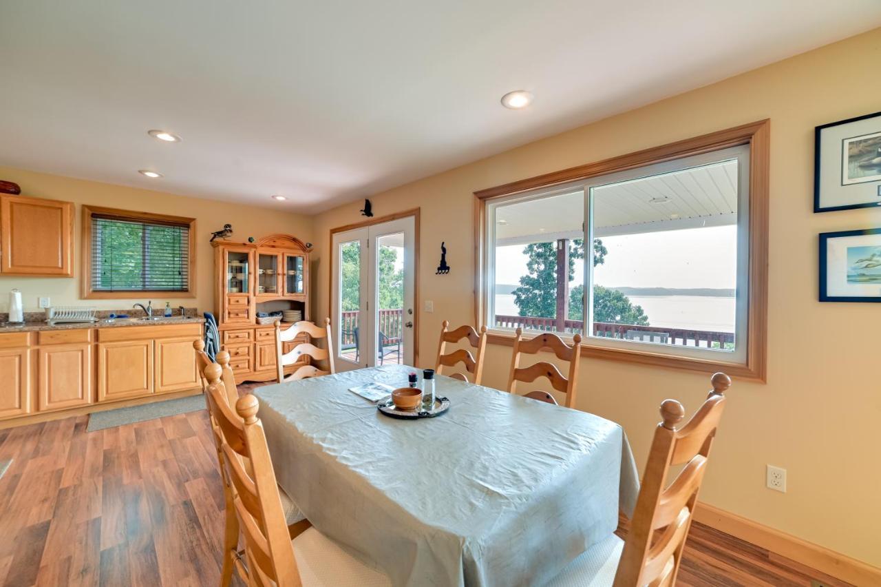 Kentucky Lake Getaway With Lookout Deck, Water View! New Concord Εξωτερικό φωτογραφία