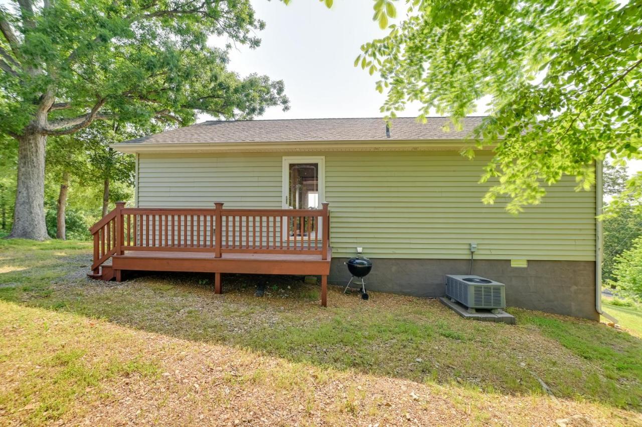 Kentucky Lake Getaway With Lookout Deck, Water View! New Concord Εξωτερικό φωτογραφία